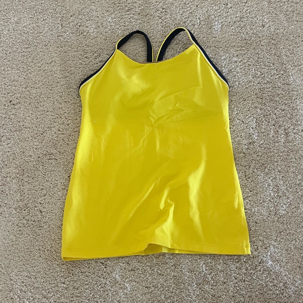 Lulu lemon tank